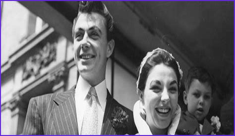 Joan Collins Almost Sold to Arab Sheik & Traumatised by First Husband's Actions before Wedding